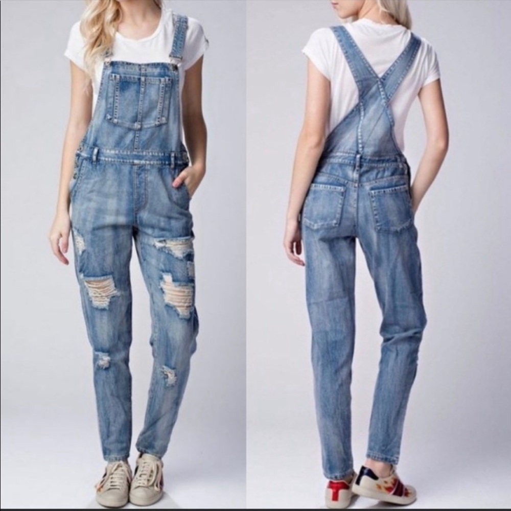 Honey Punch Distressed Jean Overalls SM 4/6